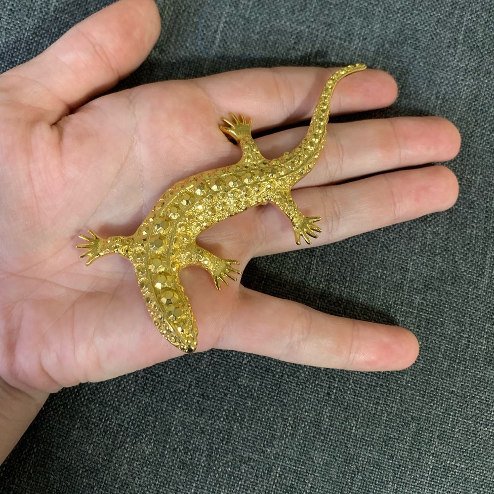 Gold Reptile Brooch